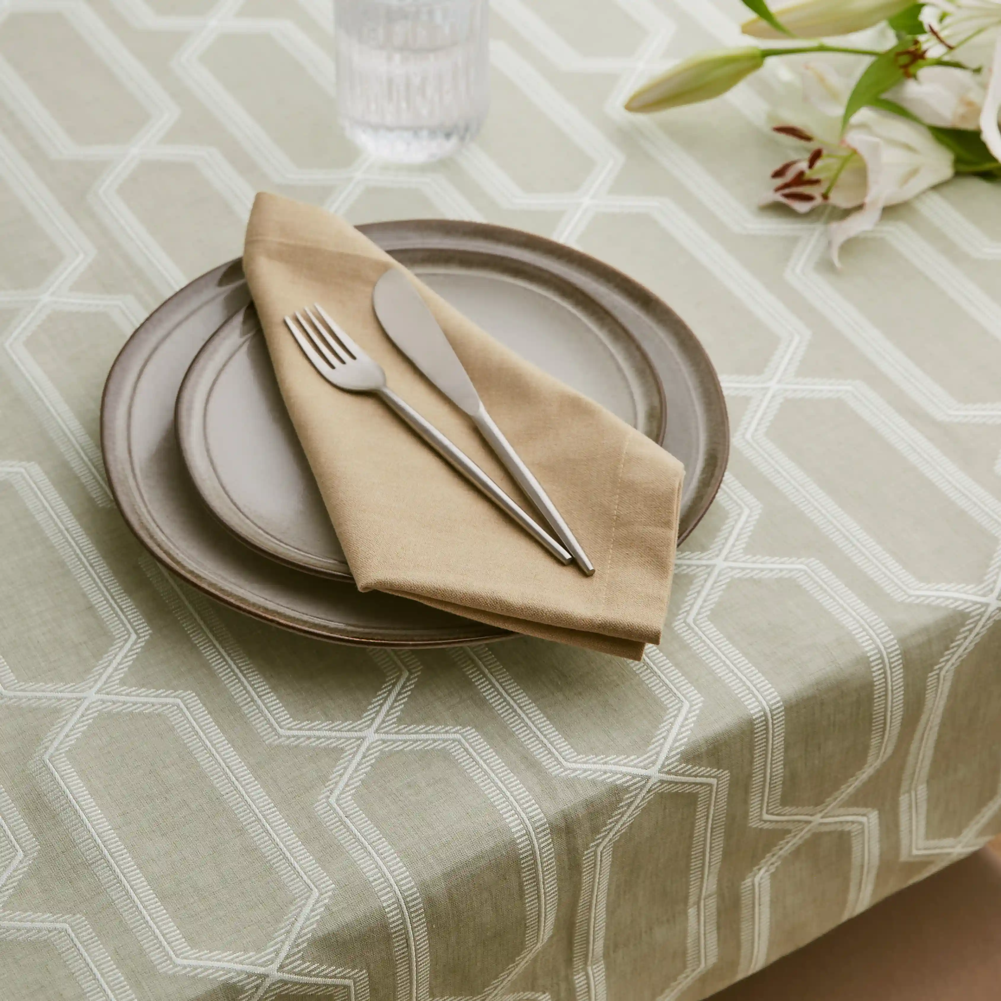 Adonare Printed Table Cloth - Image 6