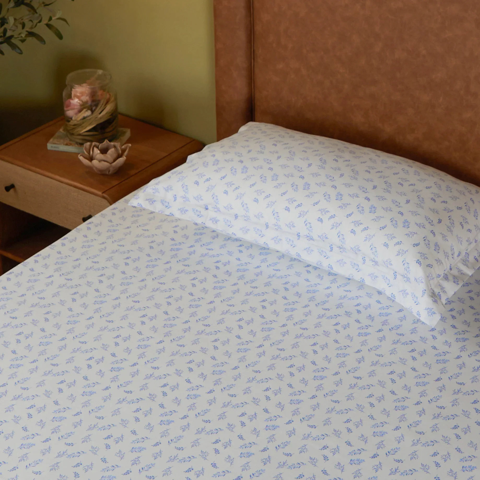 Bloomshire Classic | Everyday Charm Printed Cotton Bedsheet Set-Purple - Image 2
