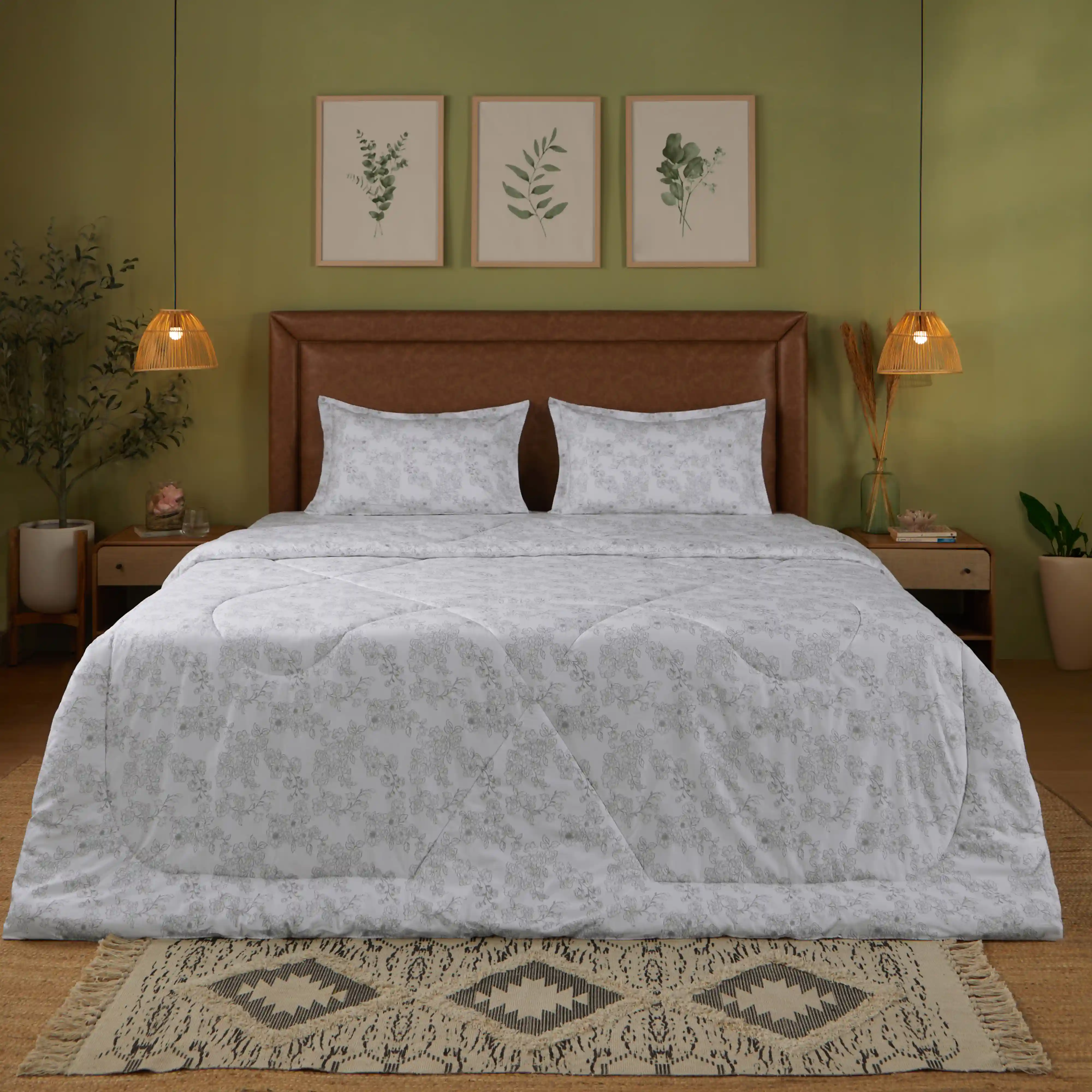Bloomshire Classic | Everyday Charm Printed 120GSM Reversible Comforter-Grey - Image 7