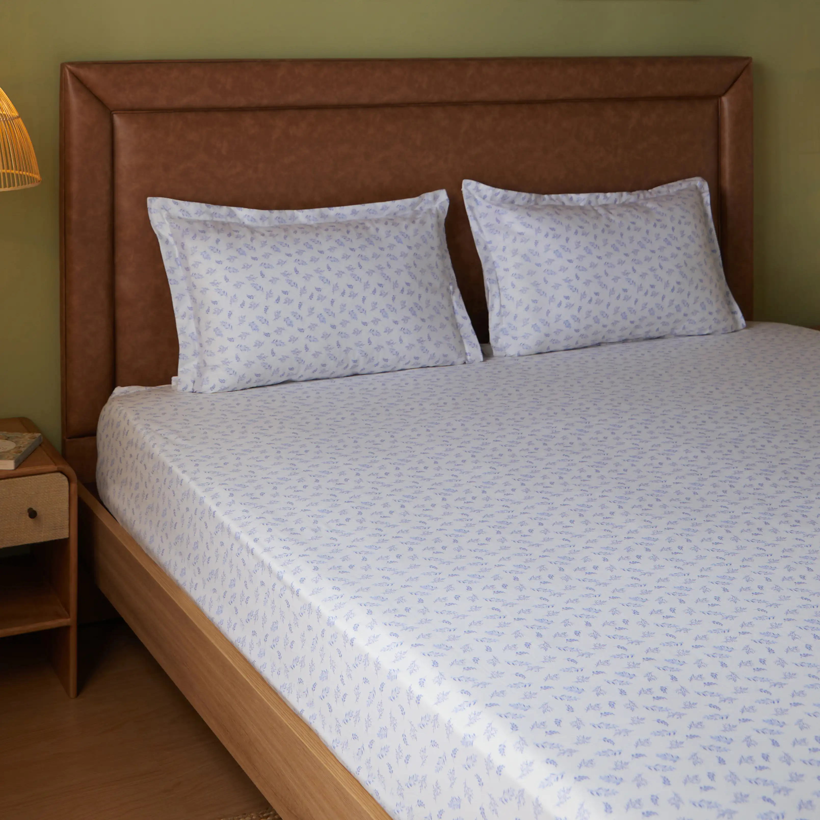 Bloomshire Classic | Everyday Charm Printed Cotton Fitted Sheet Set-Salmon - Image 52