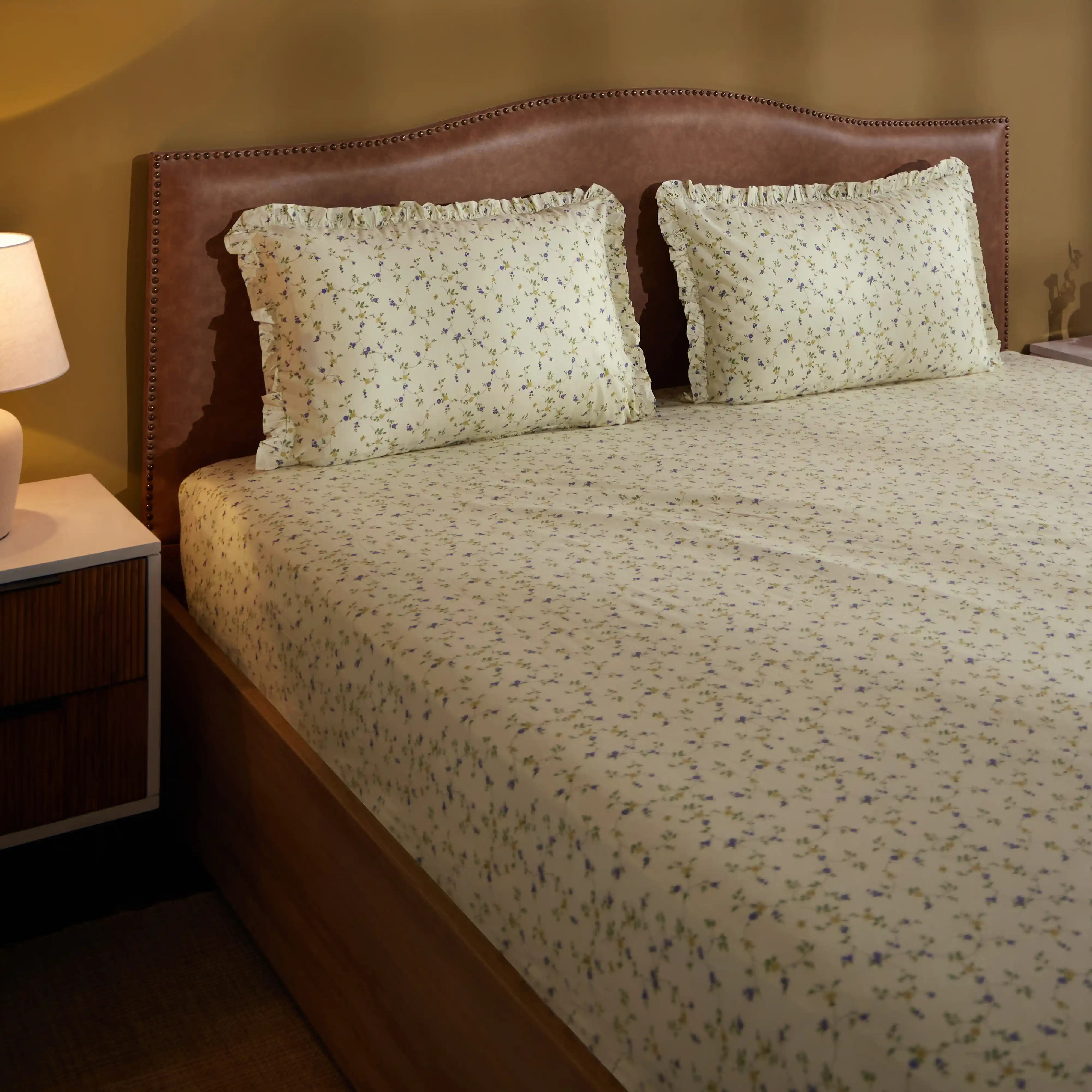 Bloomshire Luxe | Romantic Flora Printed Cotton Fitted Sheet Set | Pillow Cover with Frills-Cream Bloom
