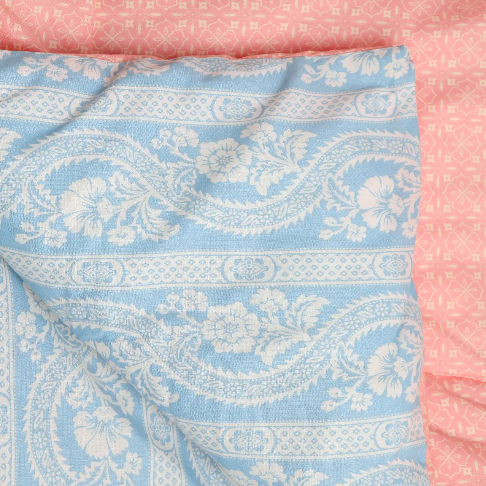 Chippa Lane | Contemporary Indian Print Design 120GSM Reversible Comforter-Light Blue - Image 5