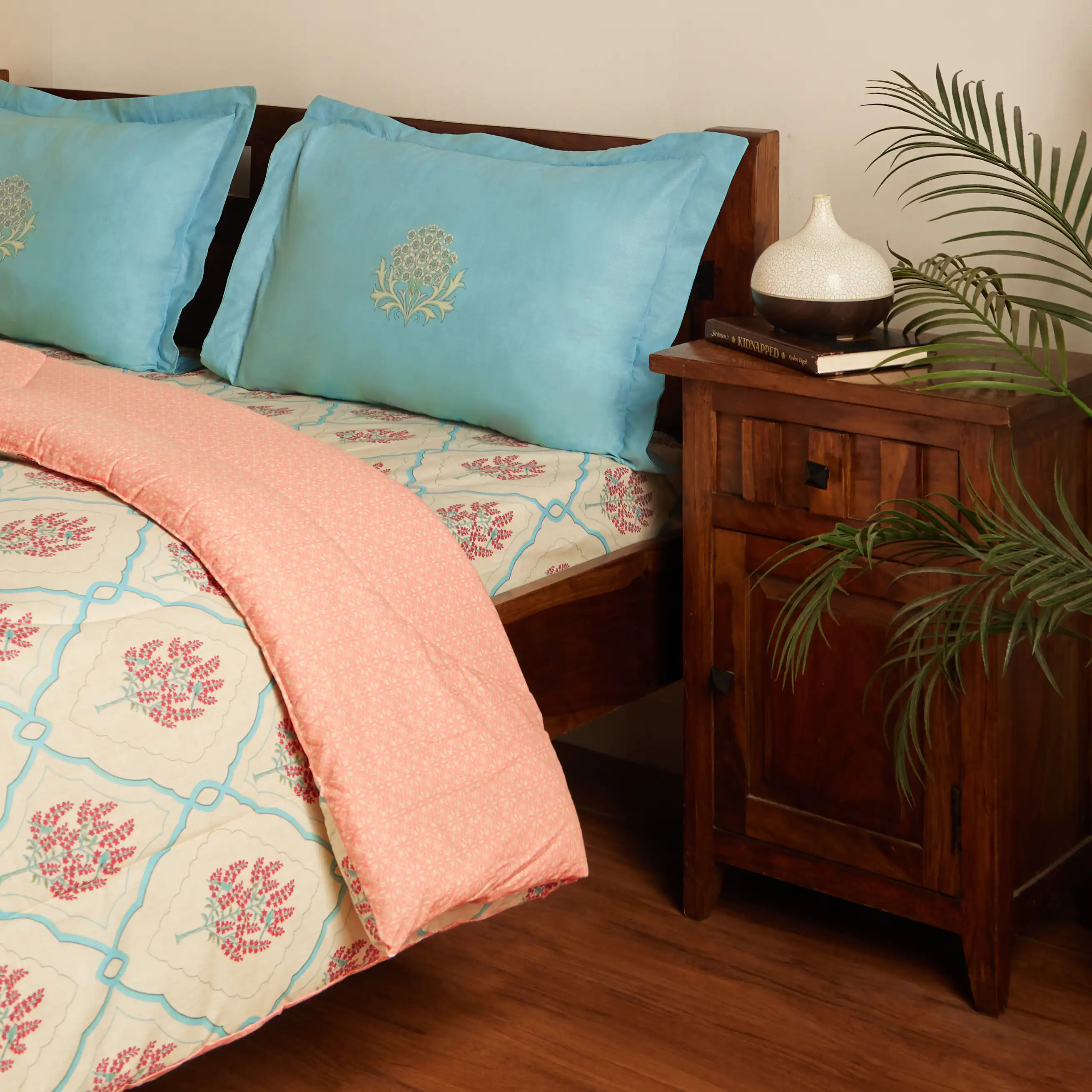 Chippa Lane | Contemporary Indian Print Design 120GSM Reversible Comforter-Sage Bloom - Image 6
