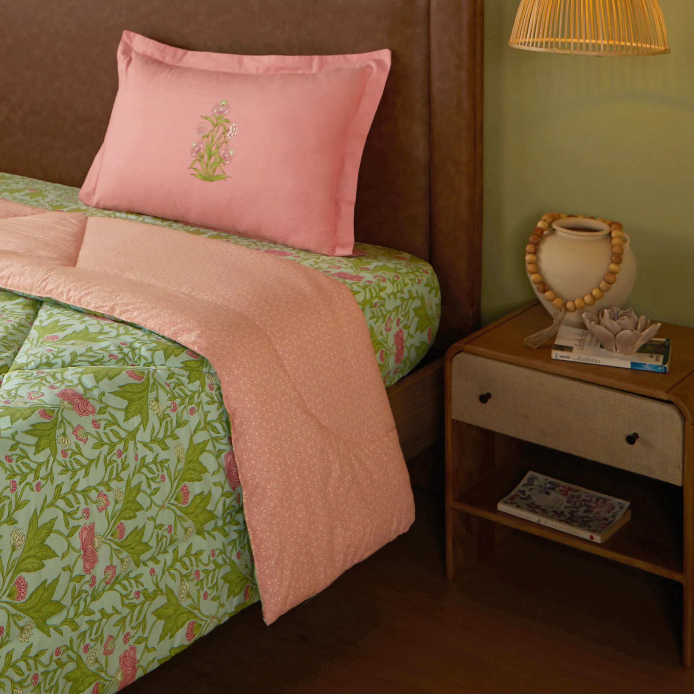 Chippa Lane | Contemporary Indian Print Design 120GSM Reversible Comforter-Sage Mint