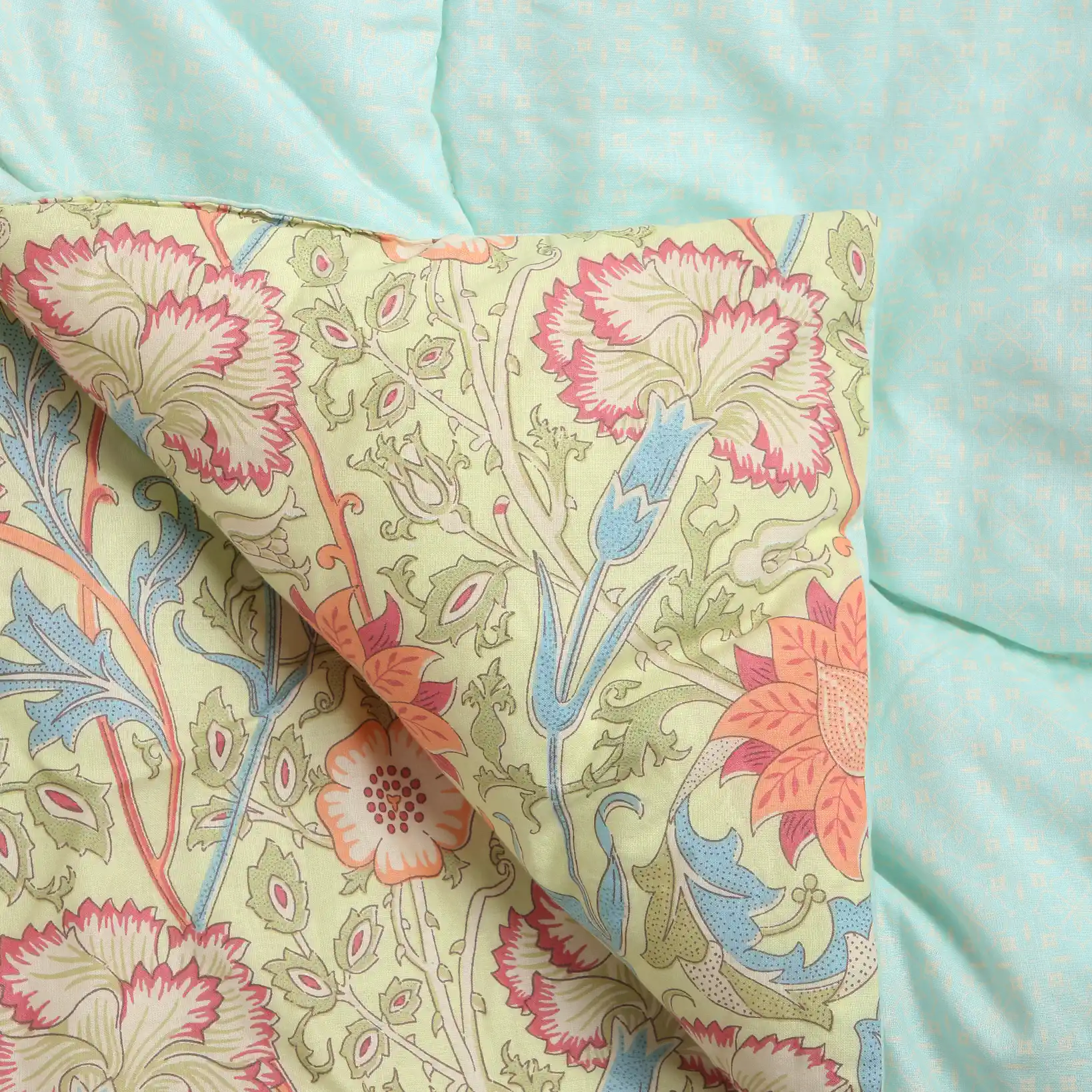 Chippa Lane | Contemporary Indian Print Design 240GSM Reversible Comforter for Extra Warmth-Green - Image 5
