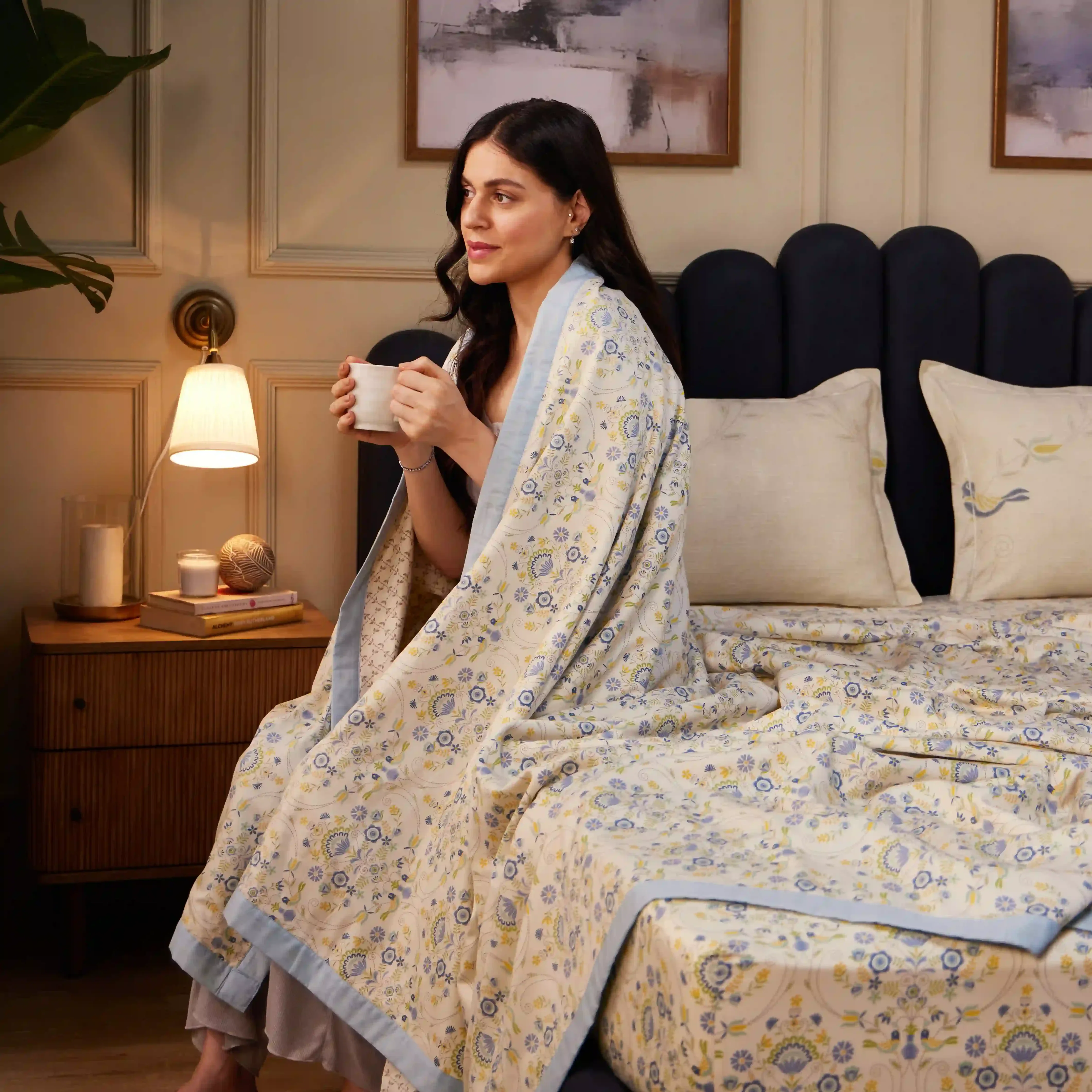 Fergana | 250TC Artistic Bohemian Printed Reversible Dohar with Super Soft Flannel Layering - Image 8