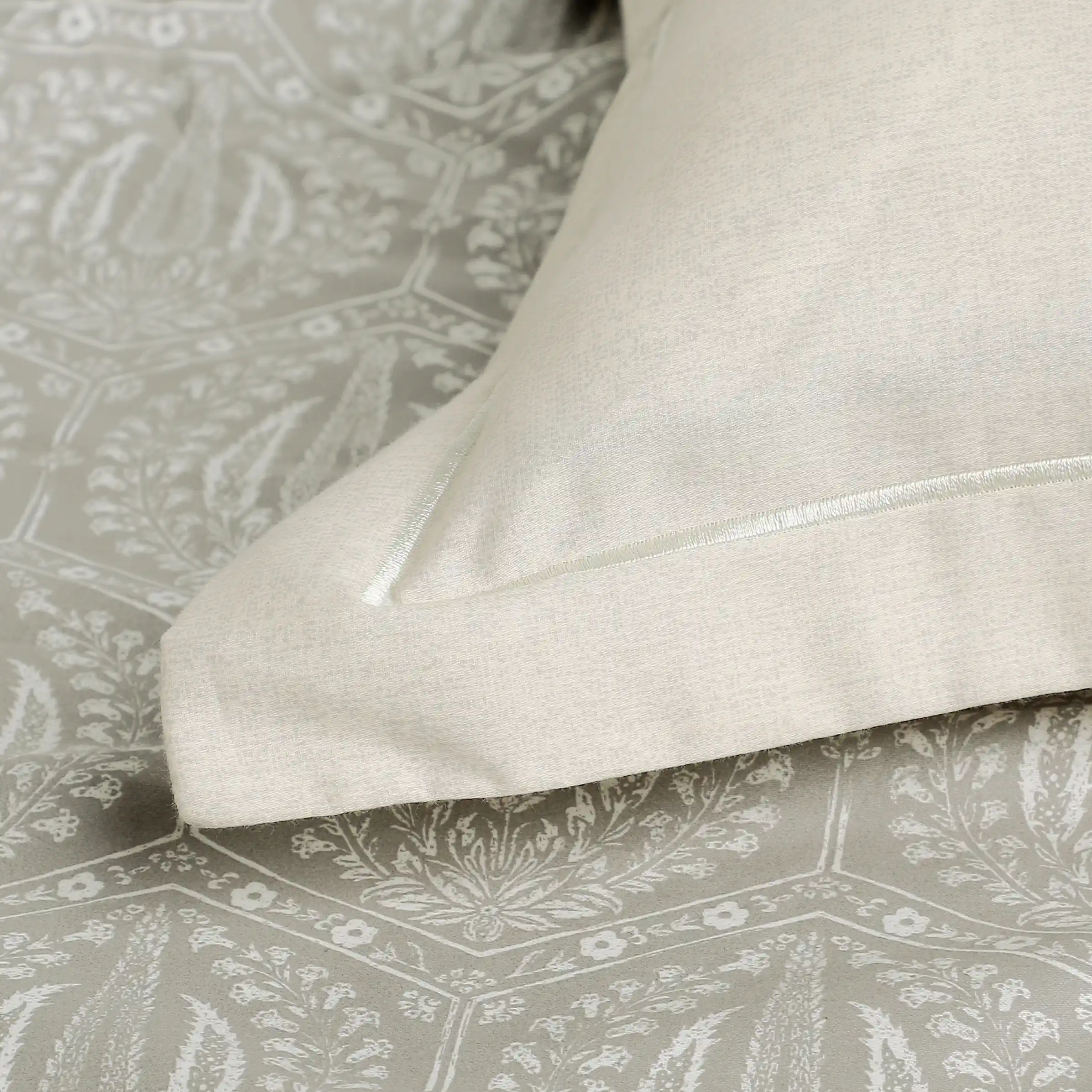 Fergana | 250TC Artistic Bohemian Printed Cotton Fitted Sheet Set | Pillow Cover with Merrow Hem Treatment - Image 13
