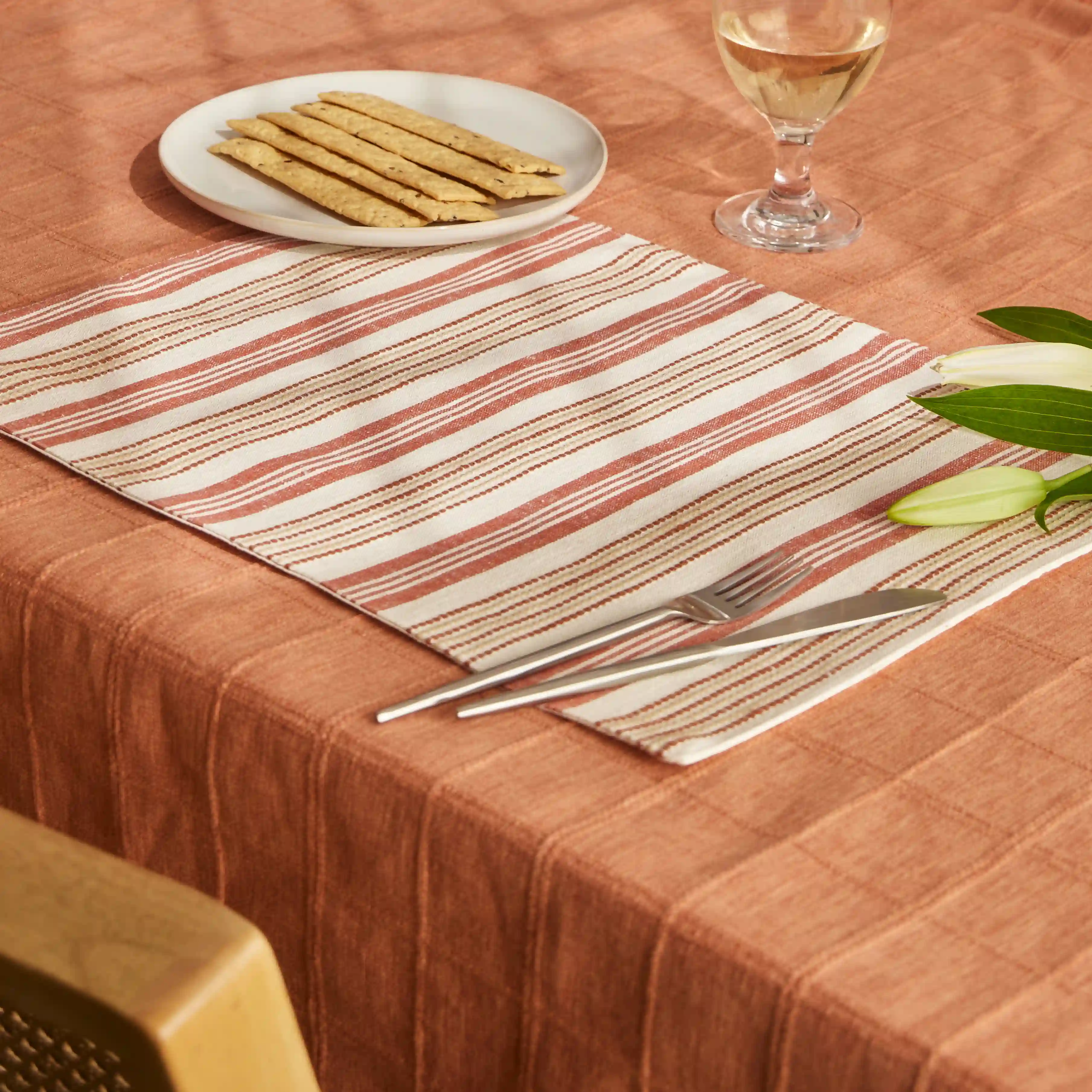 Kaleida | Countryside Charm Easy to Maintain Table Mat | Set of 4 & 6 - Image 17