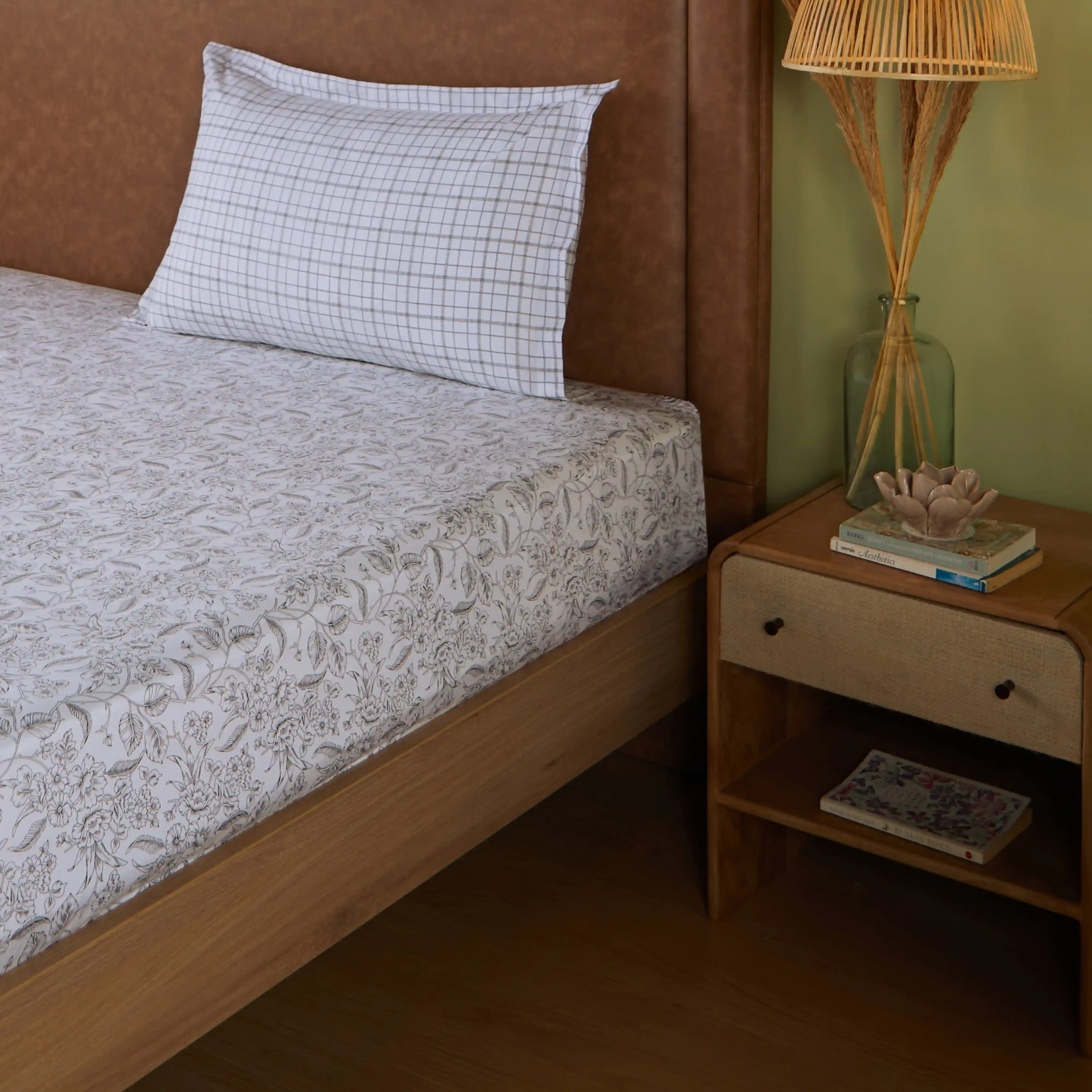 Mishella | Mix & Match Printed Cotton Bedsheet Set - Charcoal Bloom - Image 11