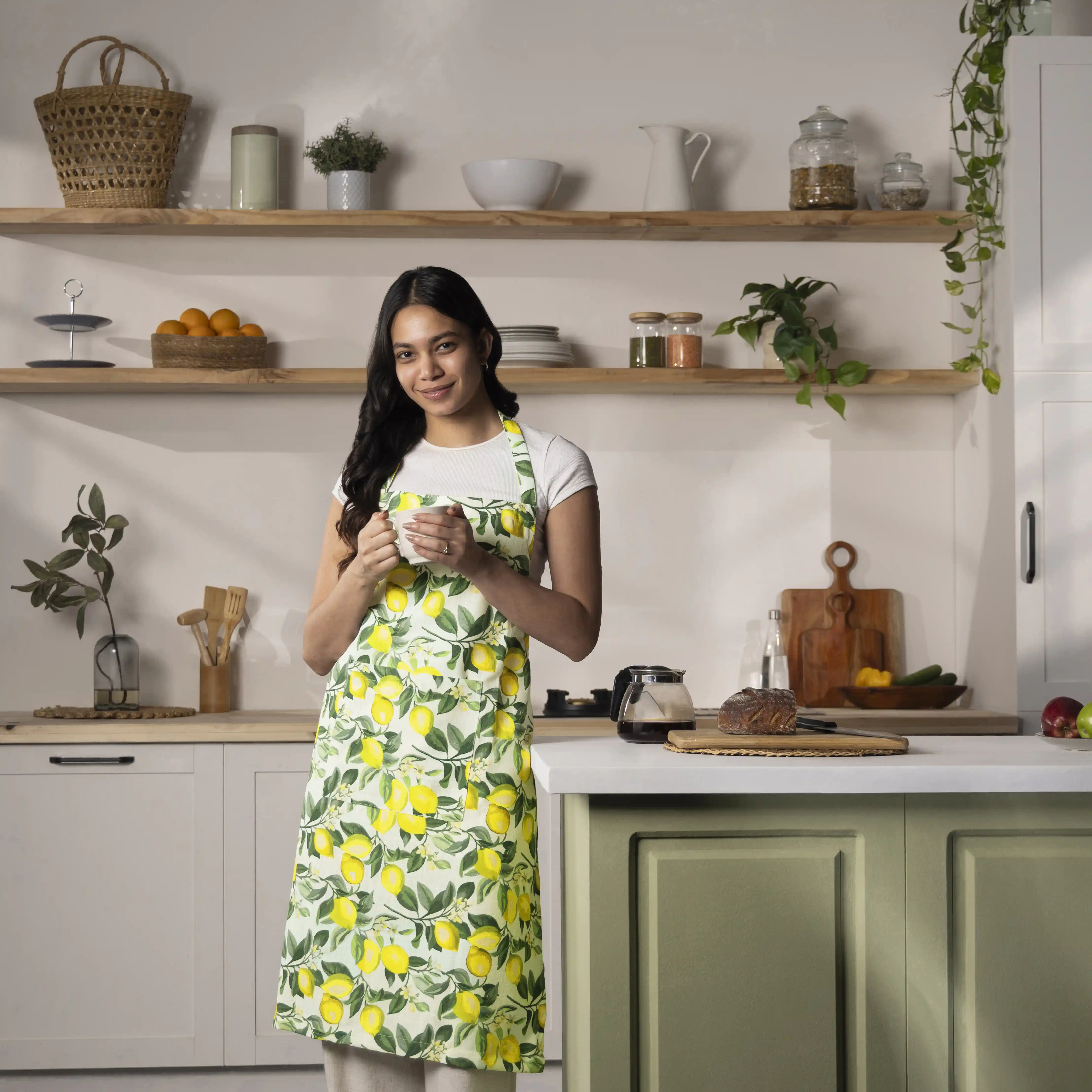 Nonna's Home | Tuscan Inspired Stylish & Easy to Maintain Apron | Designed with Functional Pockets - Image 10