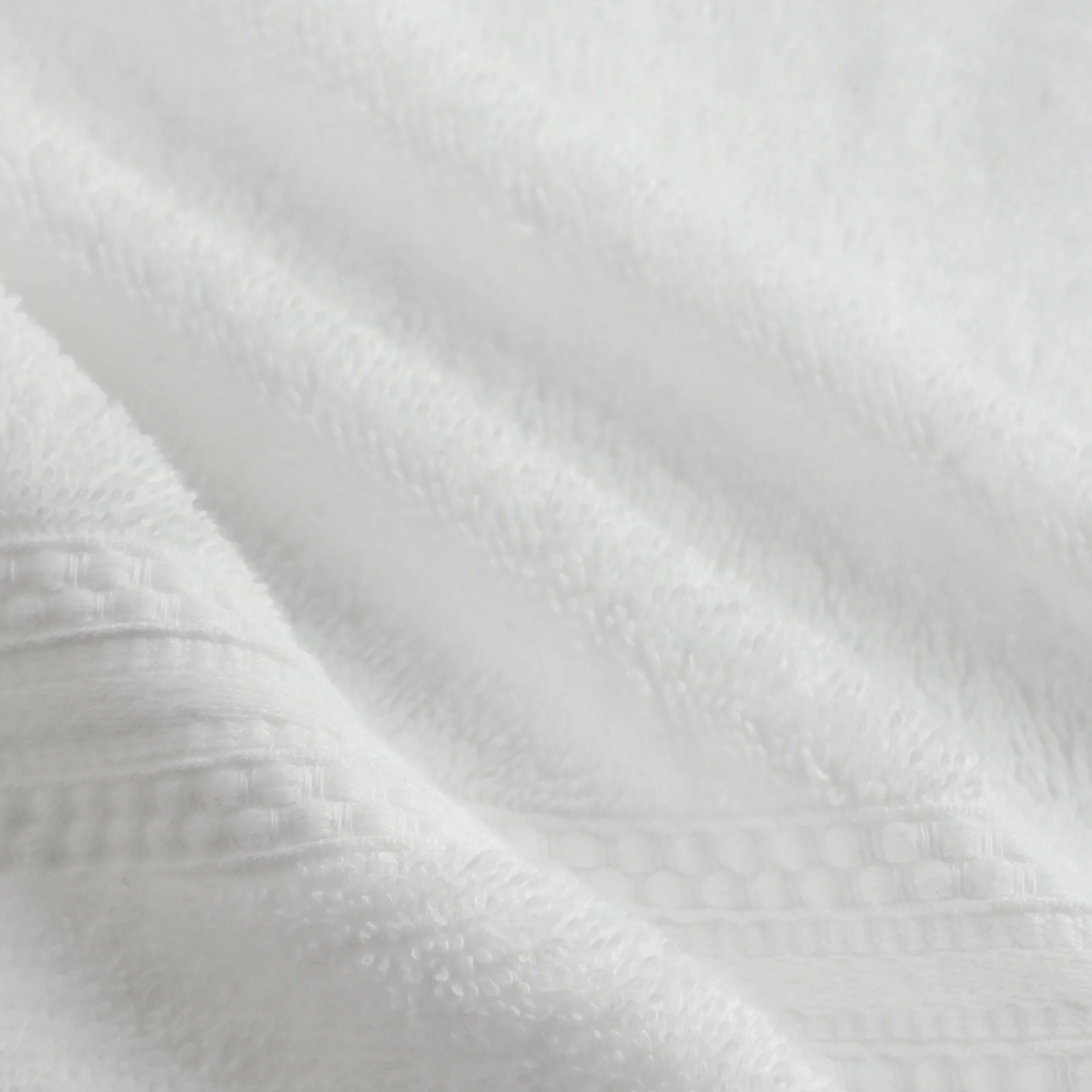 Paleto | Everyday Essentials Absorbent Ring Spun Cotton Bath Towel - Image 3