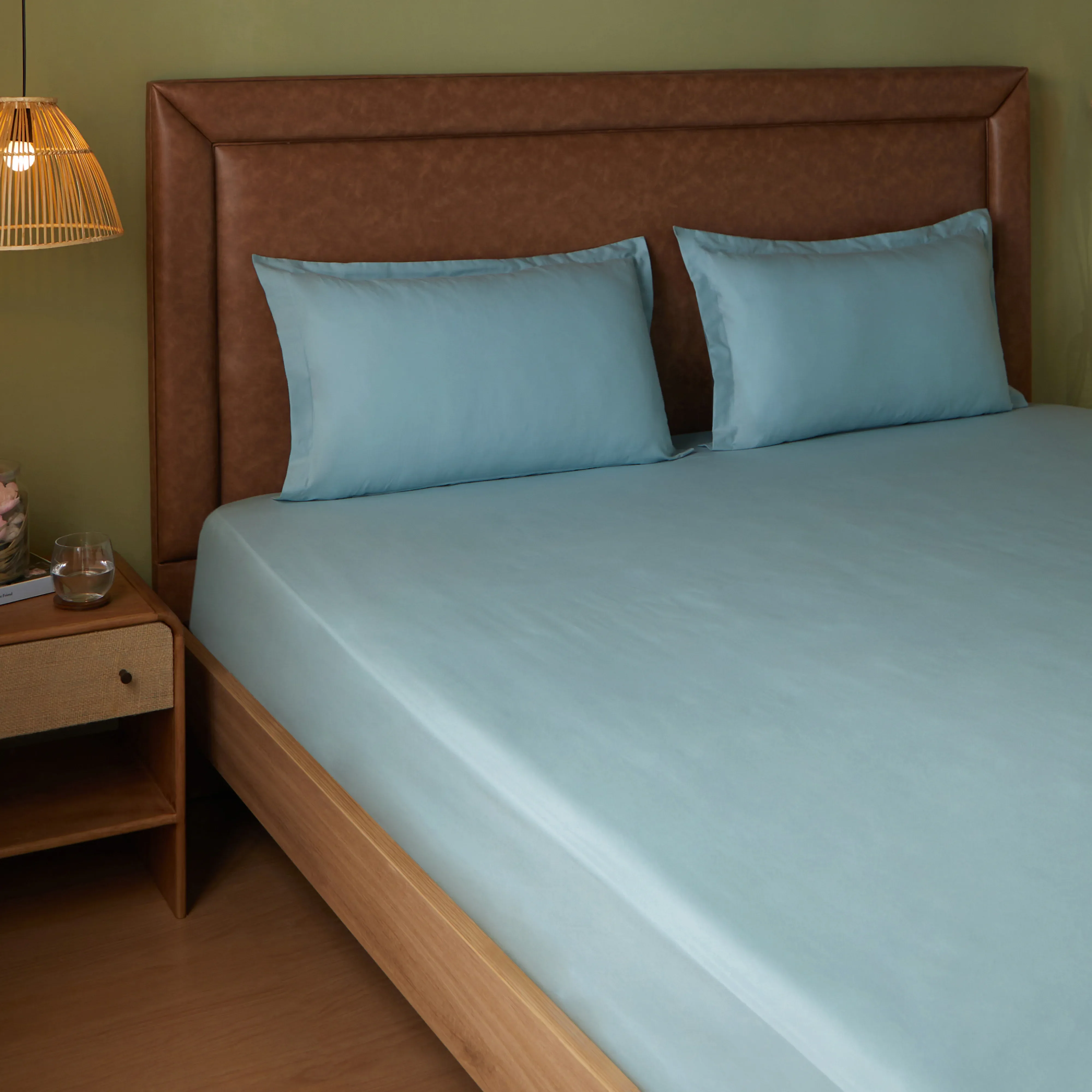 Paleto | Everyday Hues Solid Dyed Cotton Bedsheet Set-Blue Sky - Image 6