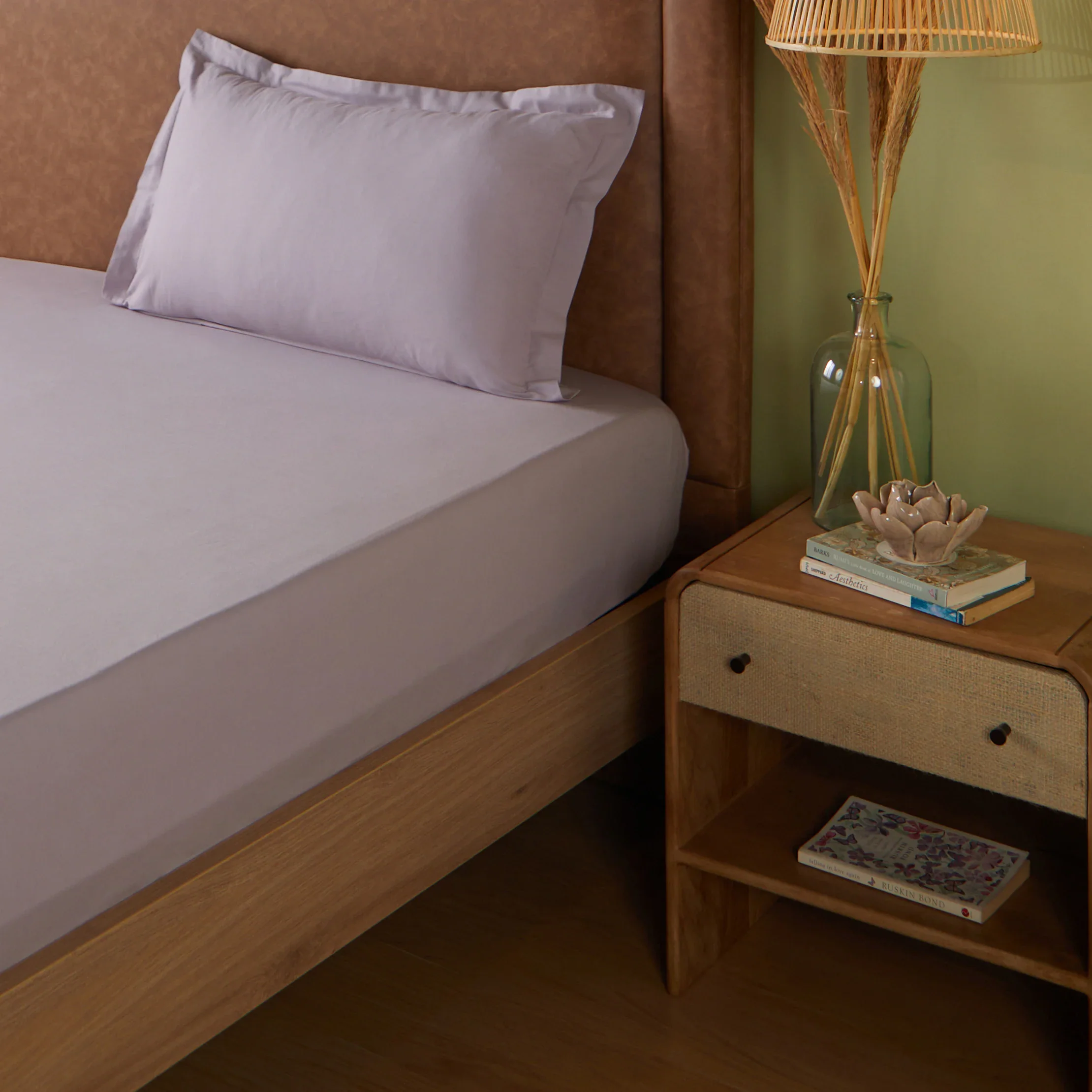 Paleto | Everyday Hues Solid Dyed Cotton Bedsheet Set-Grey Lavender