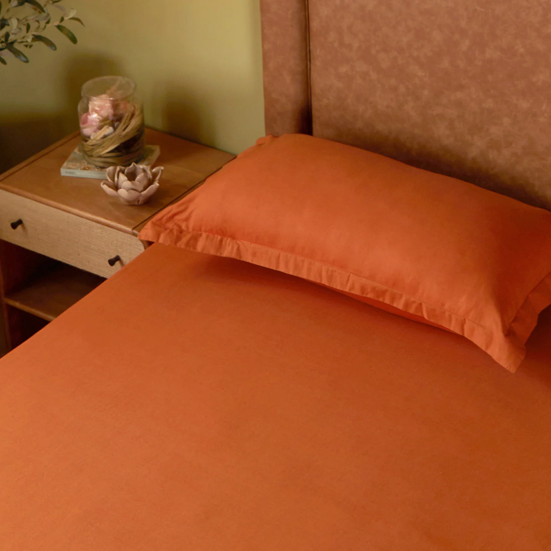 Paleto | Everyday Hues Solid Dyed Cotton Bedsheet Set-Rust - Image 2