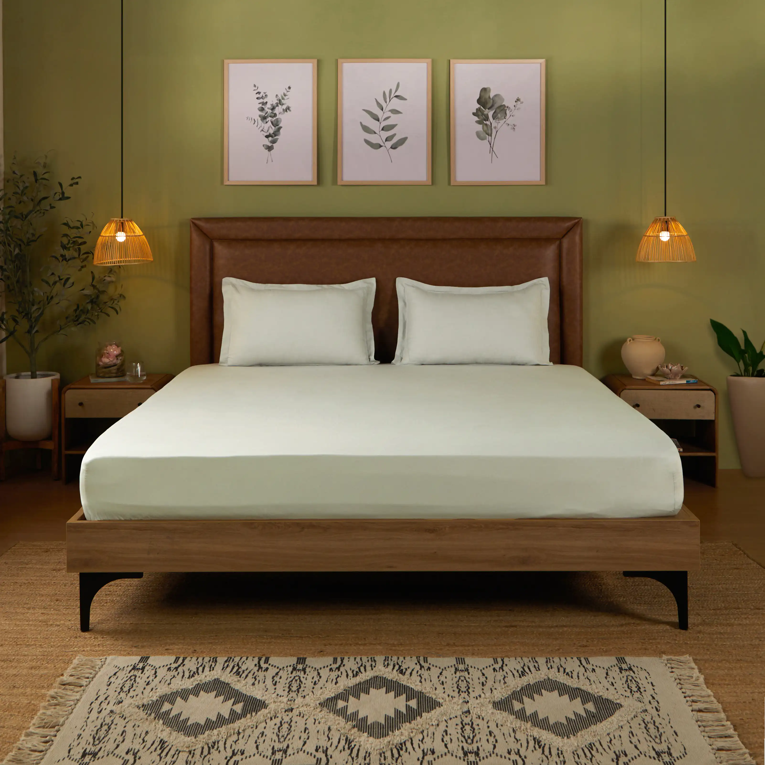 Paleto | Everyday Hues Solid Dyed Cotton Bedsheet Set-Silver - Image 7