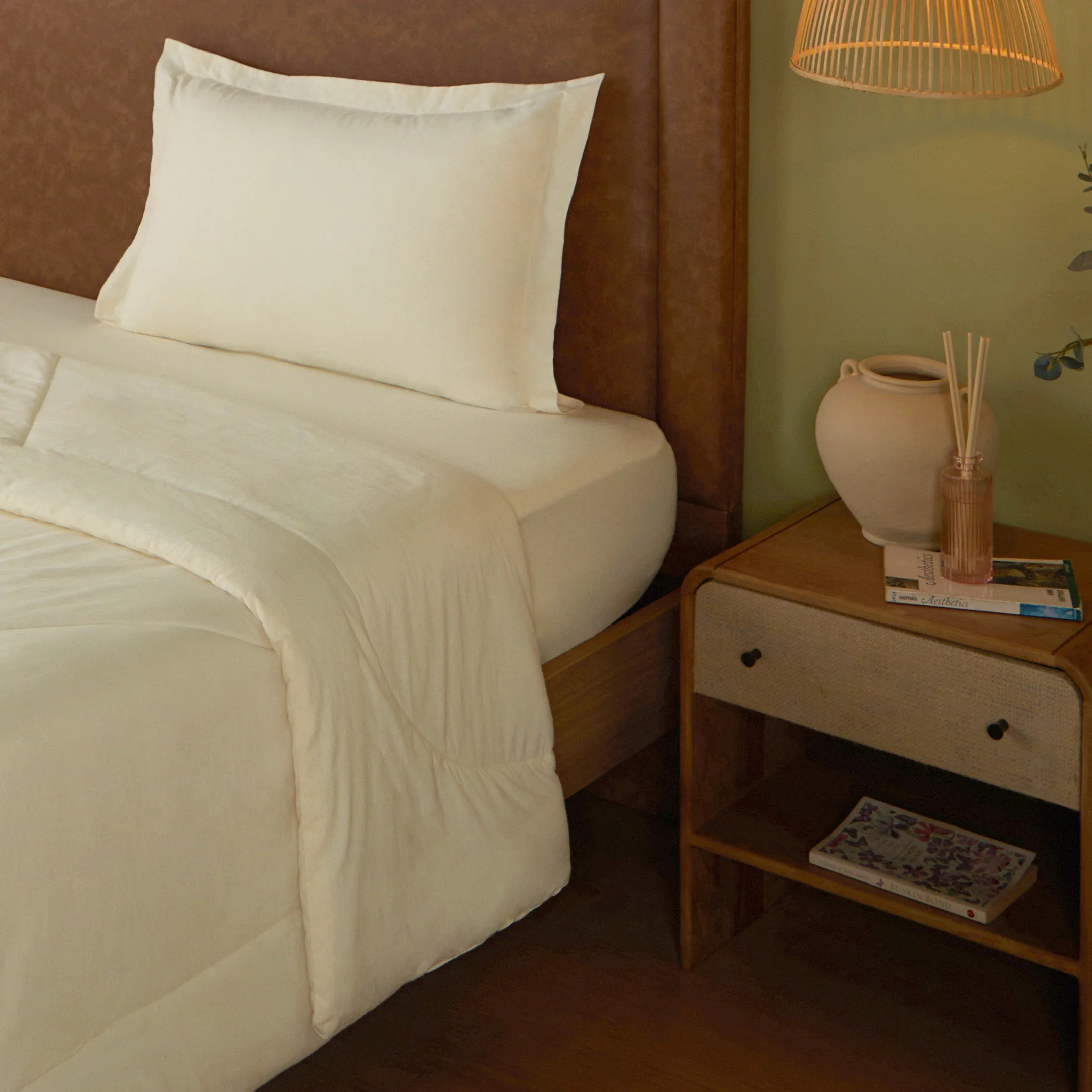 Paleto | Everyday Hues Cotton Solid Dyed 120GSM Comforter-Ivory