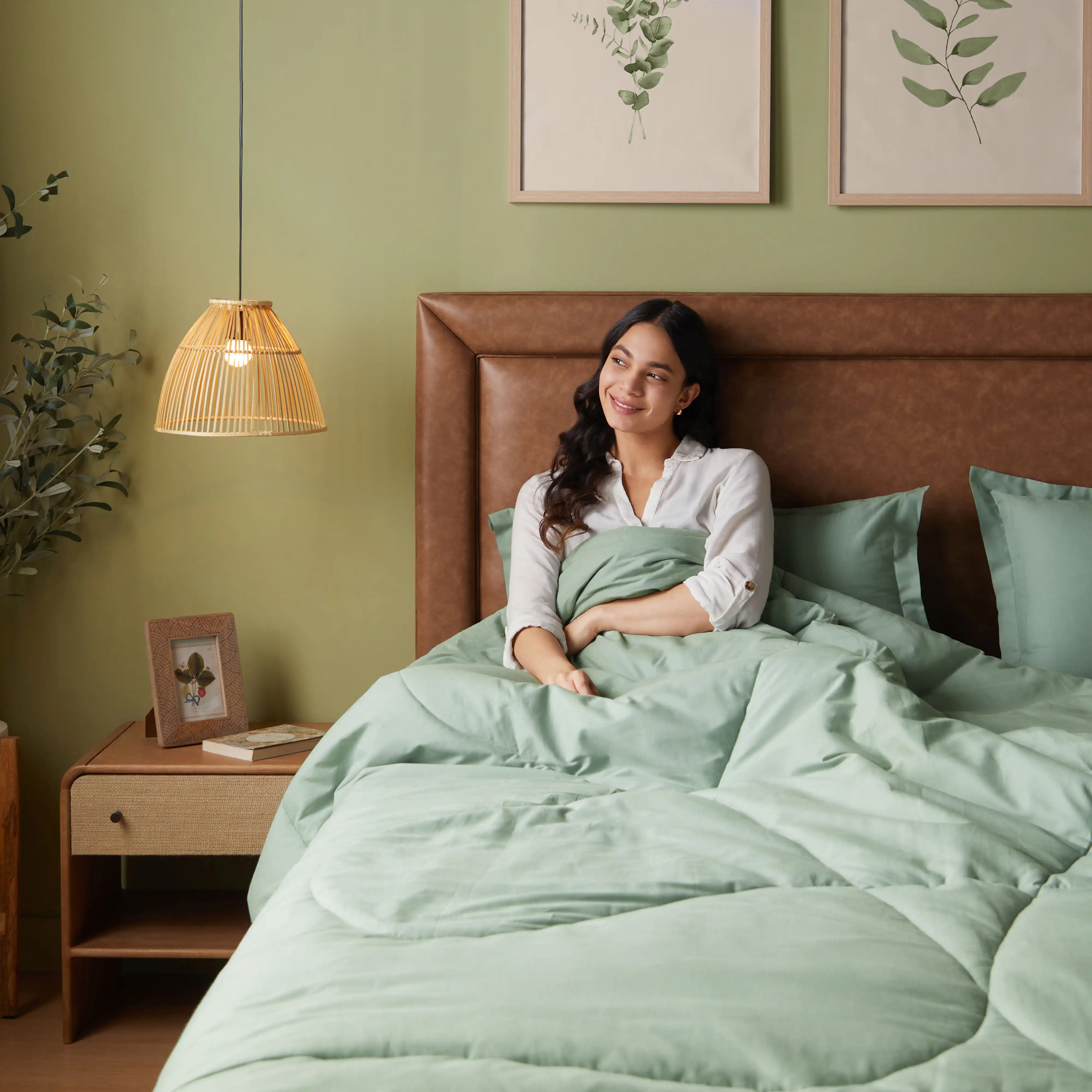 Paleto | Everyday Hues Cotton Solid Dyed 240GSM Comforter for Extra Warmth-Green Sage - Image 3