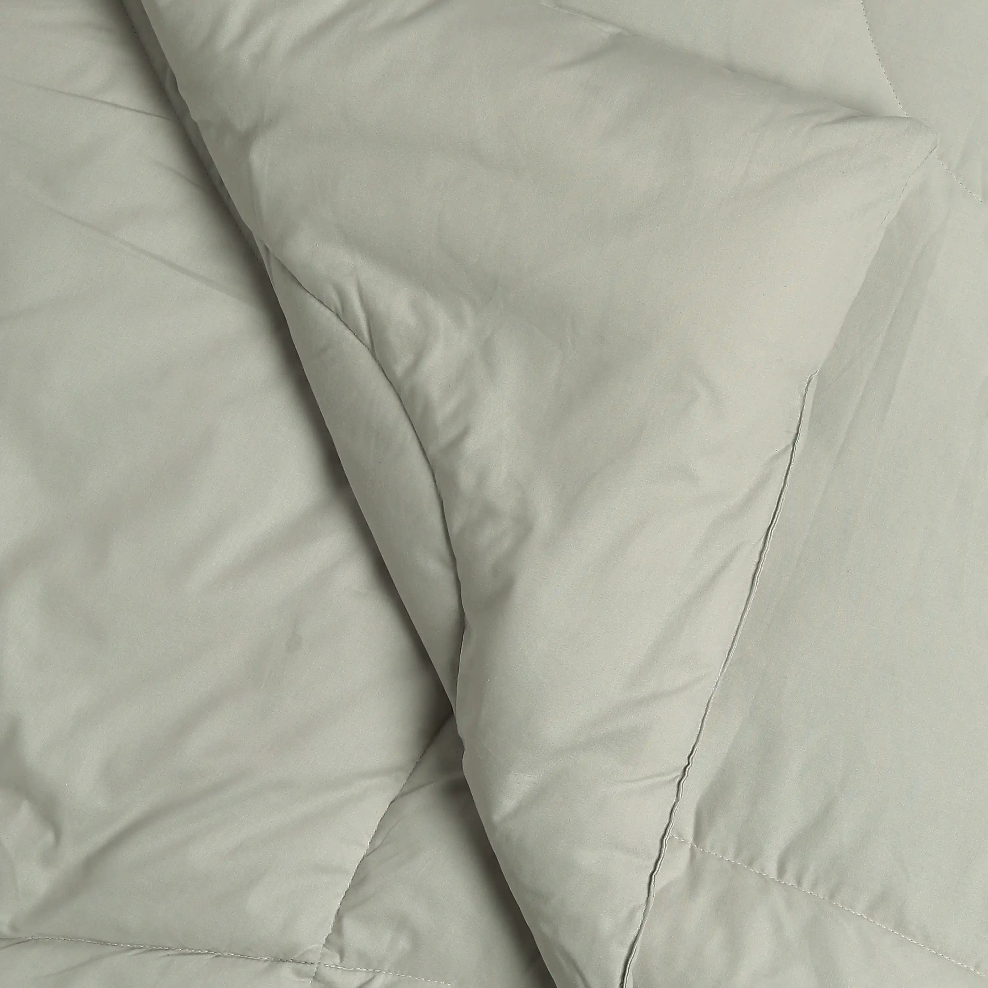 Paleto | Everyday Hues Cotton Solid Dyed 240GSM Comforter for Extra Warmth-Silver - Image 5