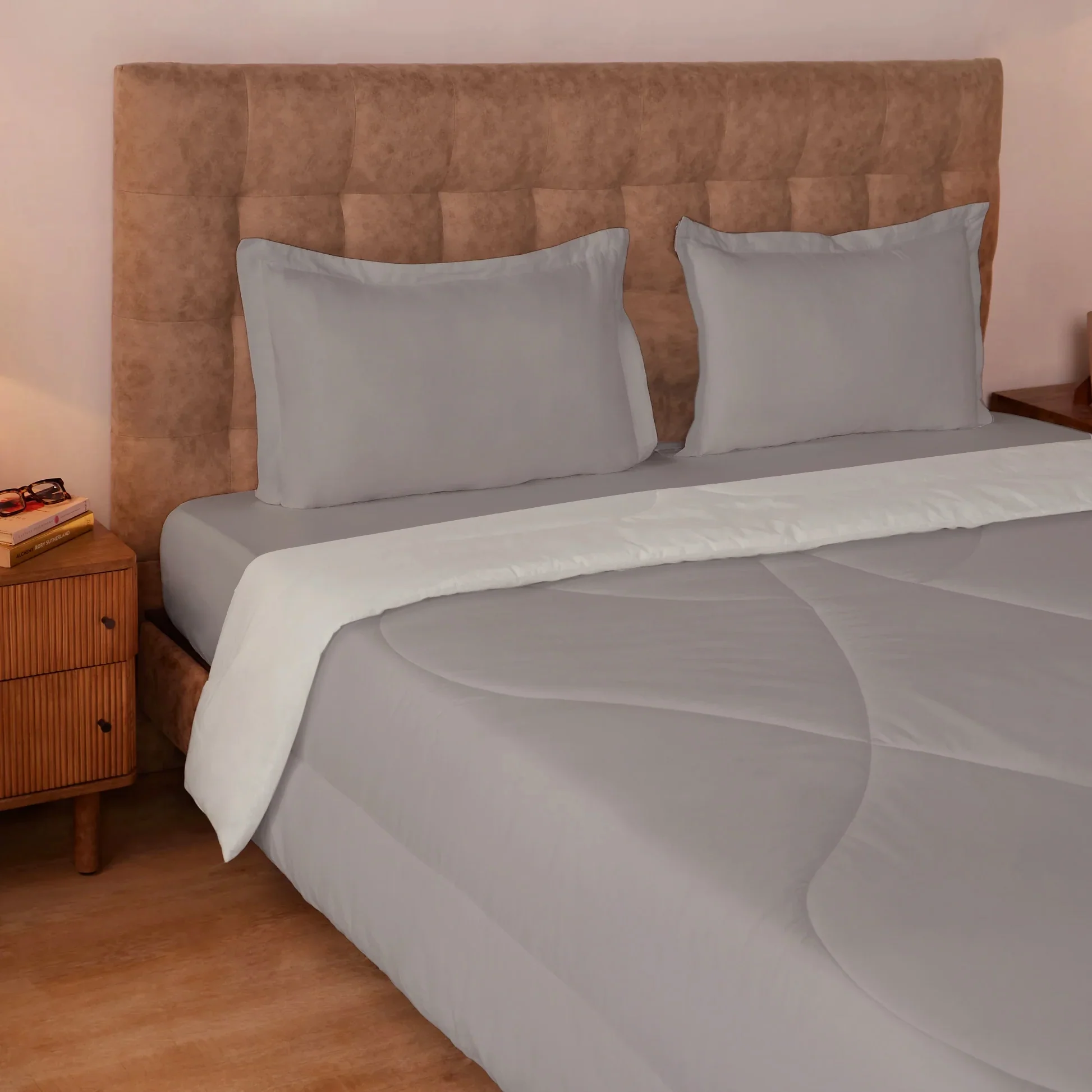 Plumelle | All Season 150 GSM Reversible Comforter - Pristine Dove