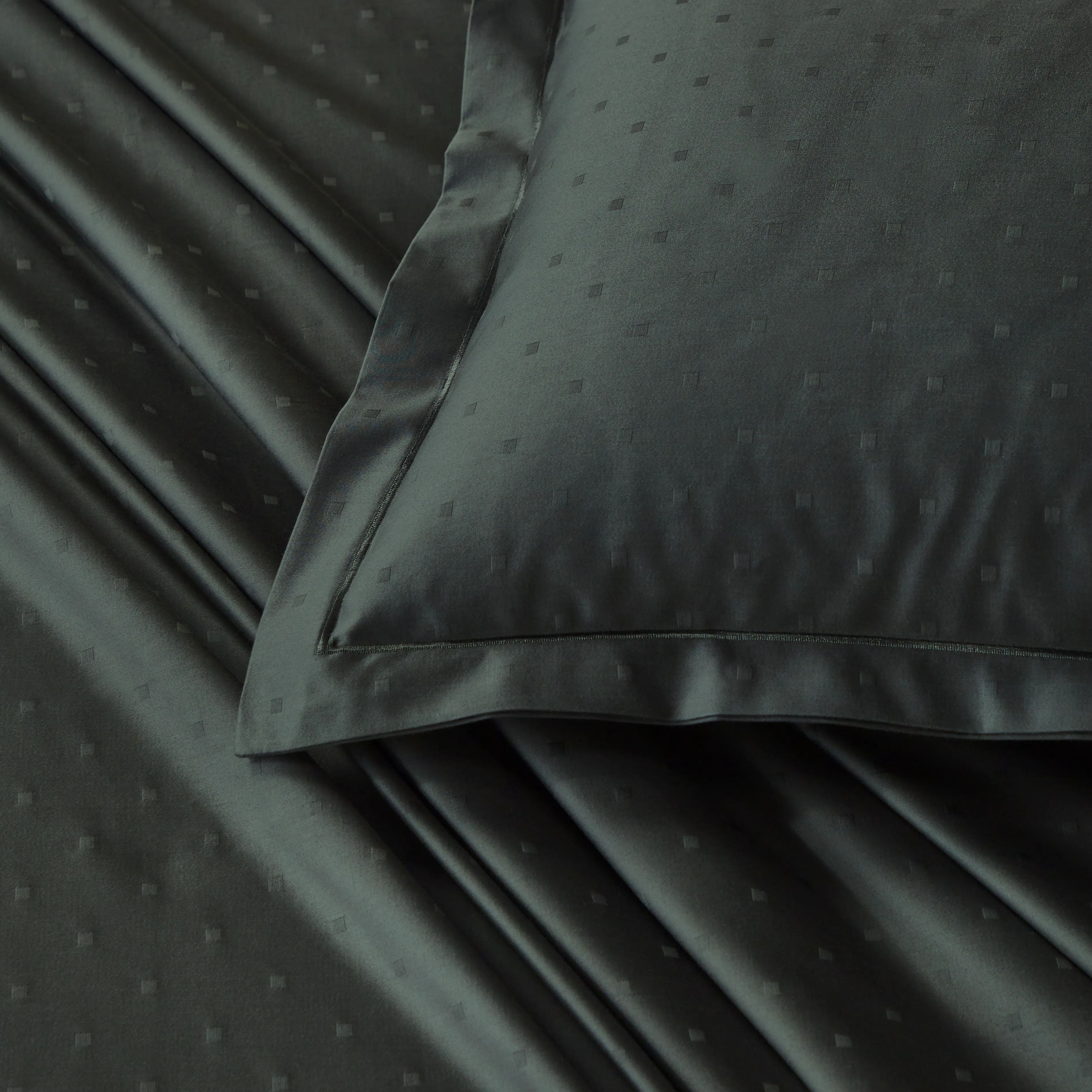 Ricaso | 1000TC Egyptian Cotton Swiss Dot Super Soft Fitted Sheet Set | Pillow Cover with Merrow Hem Treatment - Image 23