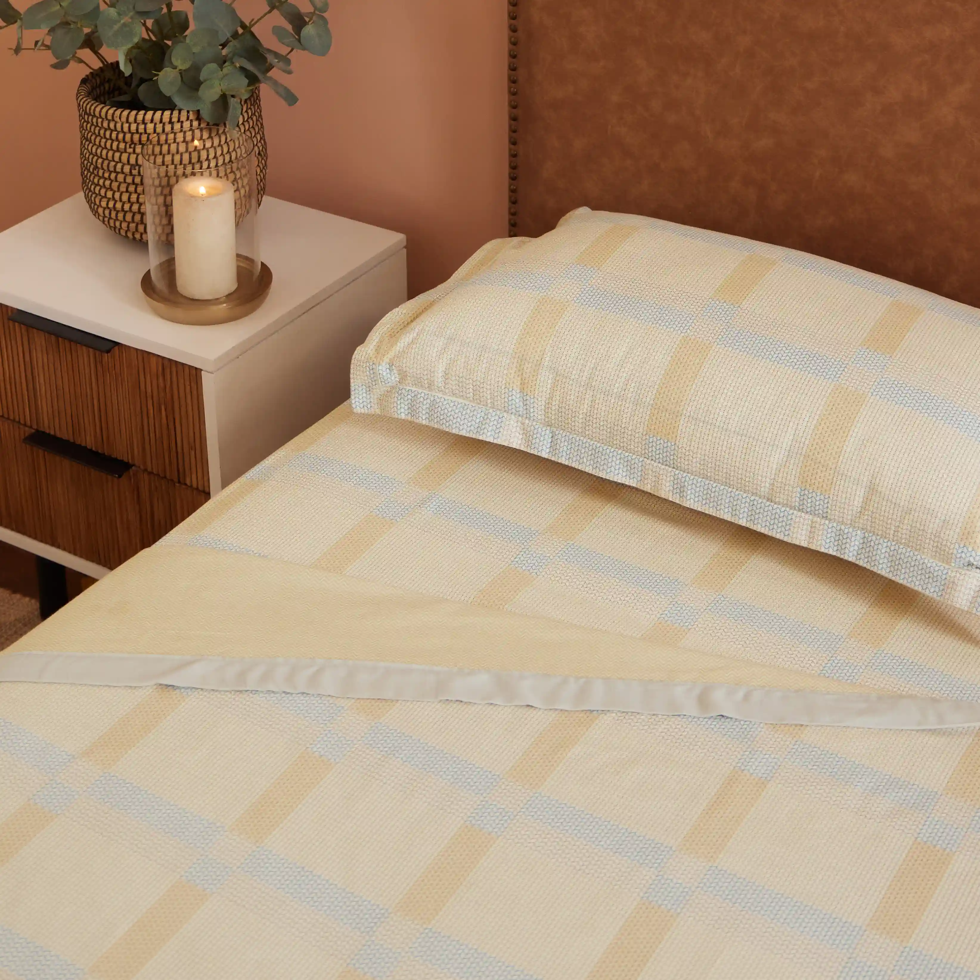 Threadscapes | Woven Textured Printed Reversible Dohar with Super Soft Flannel Layering-Sand - Image 2