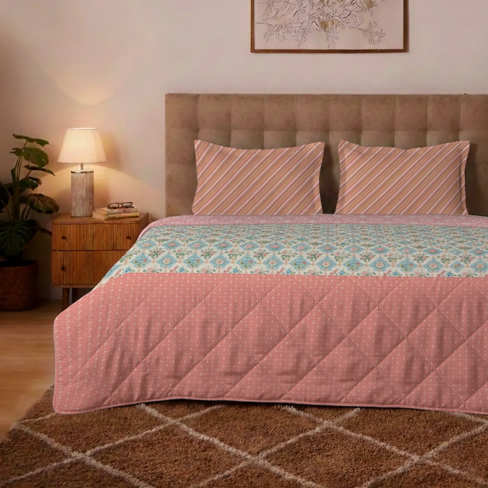 Udyan Tales | Enchanted Floral Printed 300 GSM Extra Warm Premium Comforter - Flamingo Pink - Image 3