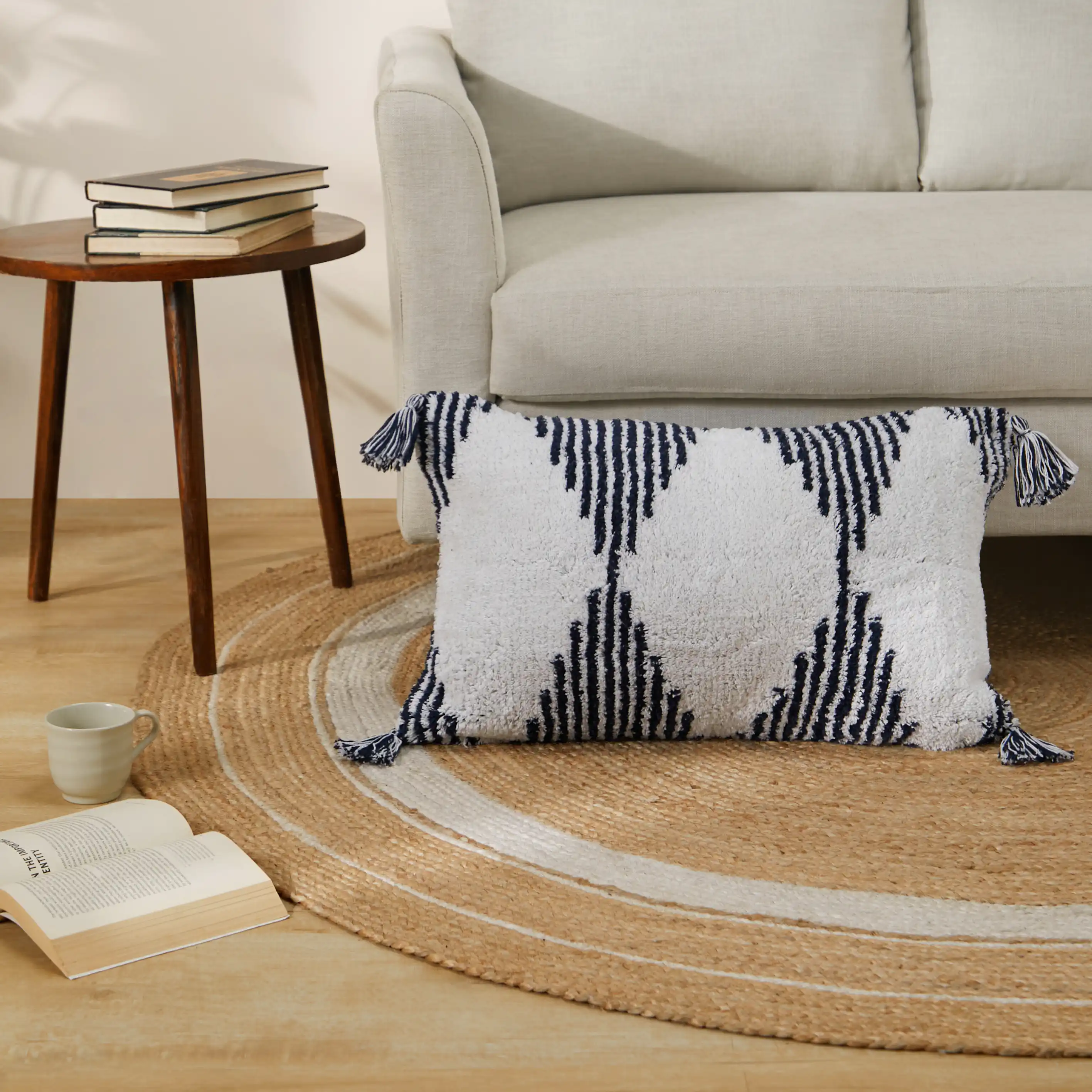 Vissencia 100% Cotton Knitted Cushion Cover | Triangle Nest - Image 14