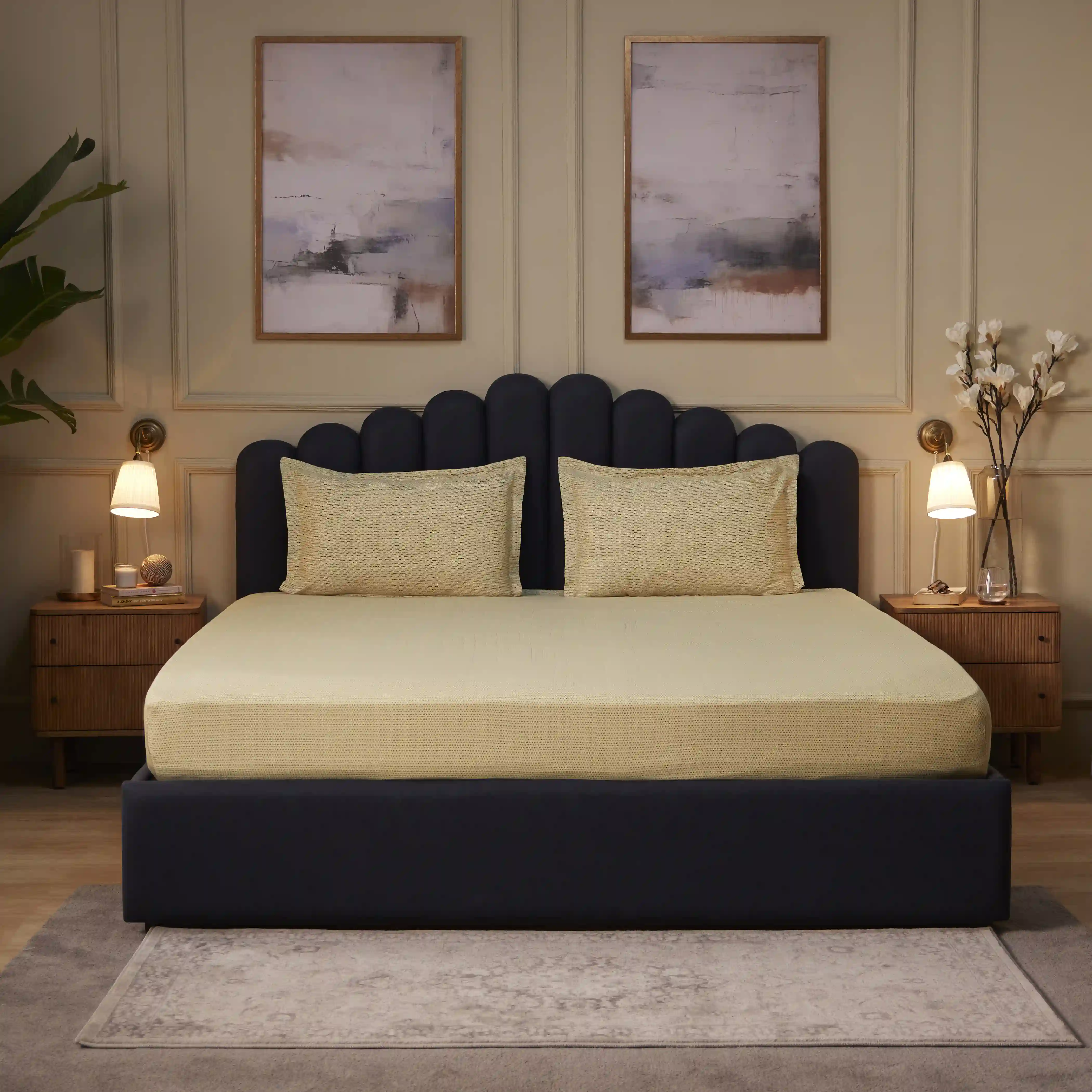 Yutori | 250 TC Modern Micro Printed Cotton Fitted Sheet Set | Pillow Cover with Merrow Hem Treatment - Image 9
